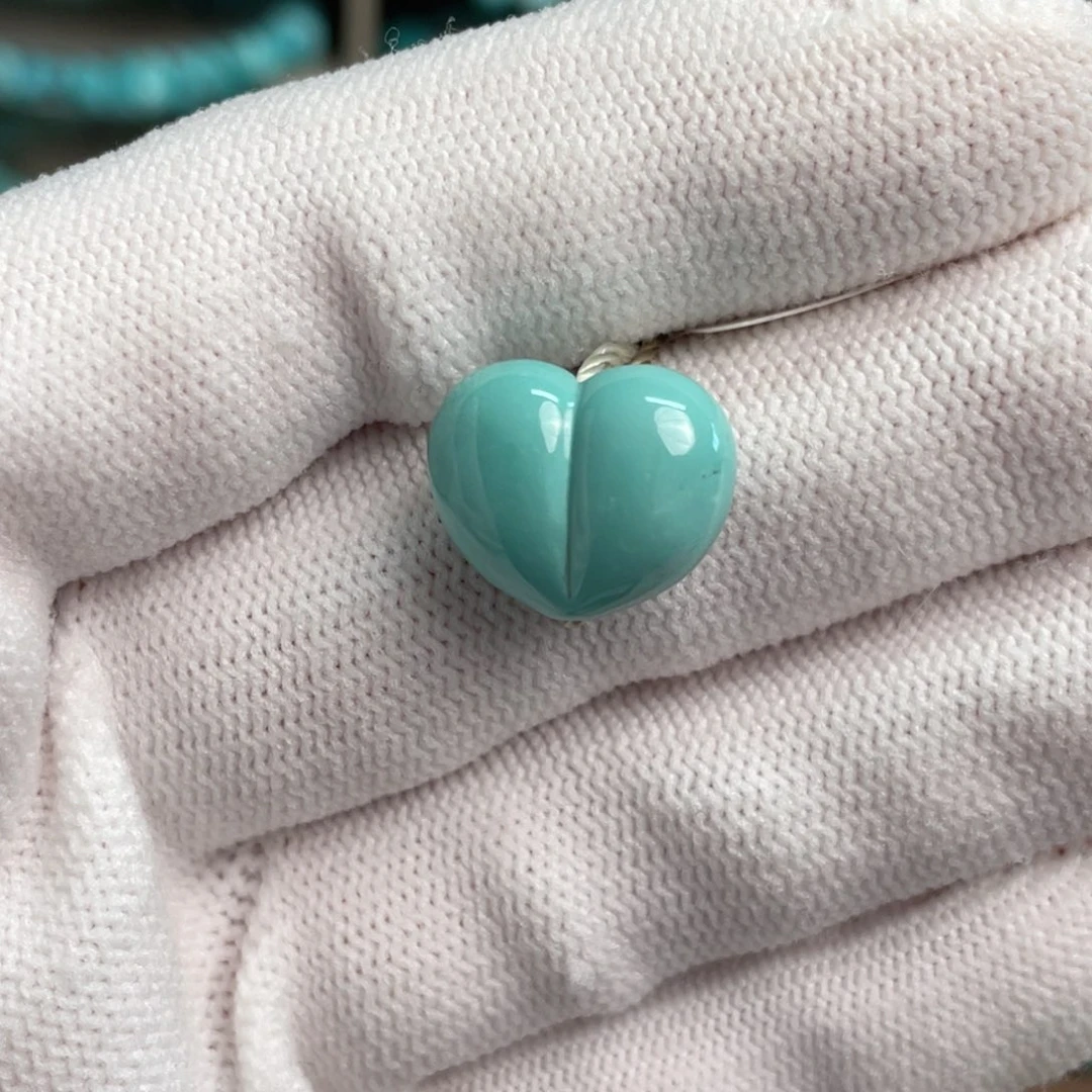 绿松石未镶嵌屁桃3