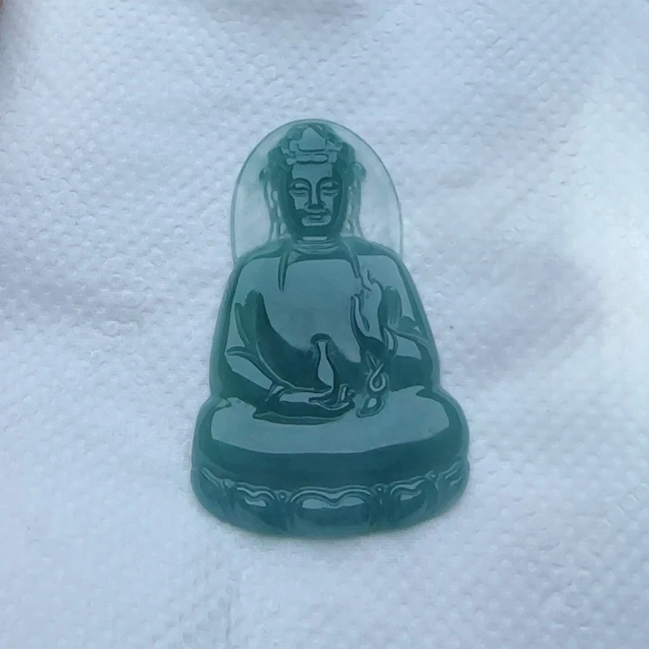 翡翠未镶嵌颈饰多样性发货天然的A货翡翠