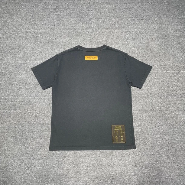 99新 LouisVuitton/路易威登 背后收纳牌logo短袖/M码