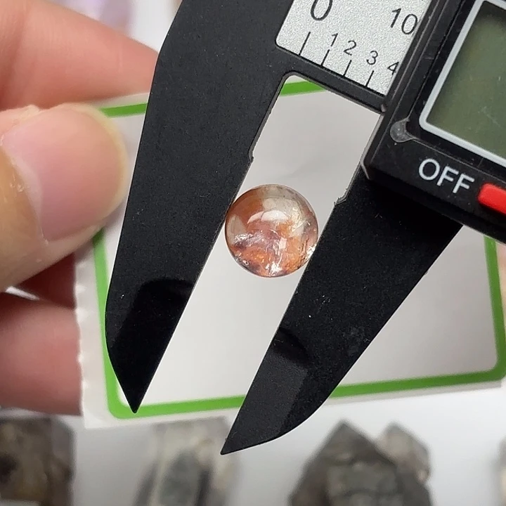 颈饰水晶未镶嵌9.8mm闪灵钻