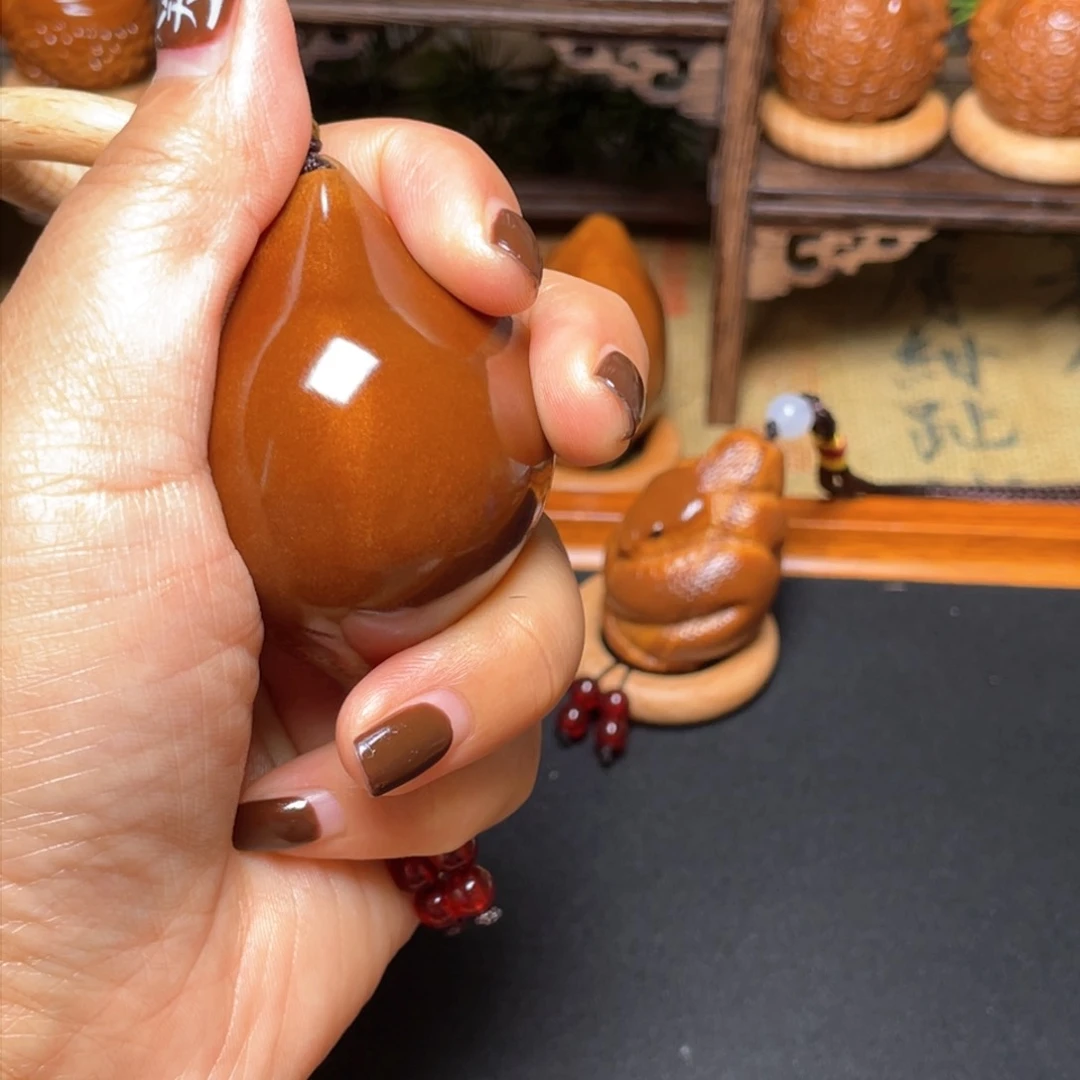 橄榄核吊坠蝴蝶42穿配
