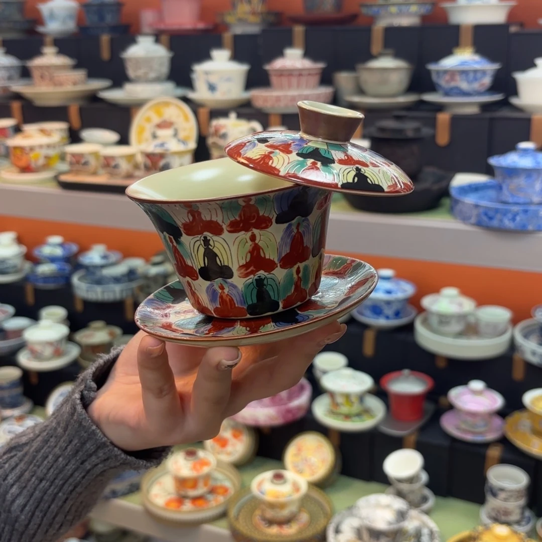 悬停车辆和车上乘客也