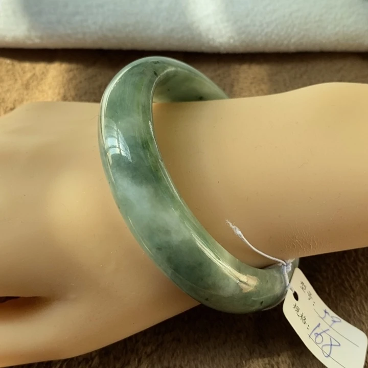 翡翠未镶嵌手镯16548058