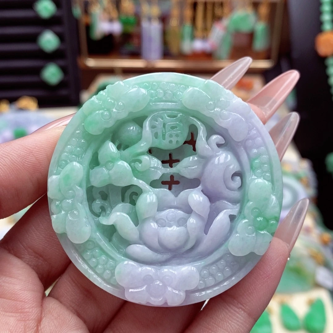 颈饰未镶嵌翡翠只****贸翡翠吊坠
