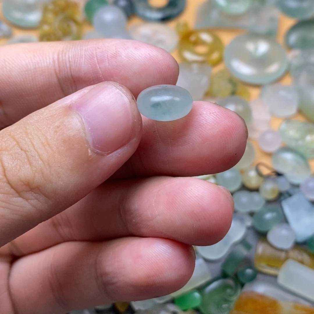 定制翡翠未镶嵌珠子