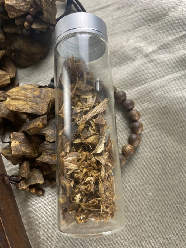 沉香T0张勺子08y原材料➕沉香碎屑