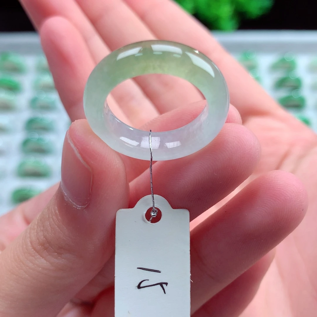 未镶嵌戒指翡翠天然