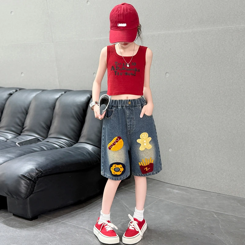 女童2025夏新款时髦黑色字母无袖上衣复古毛巾绣宽松牛仔中裤套装