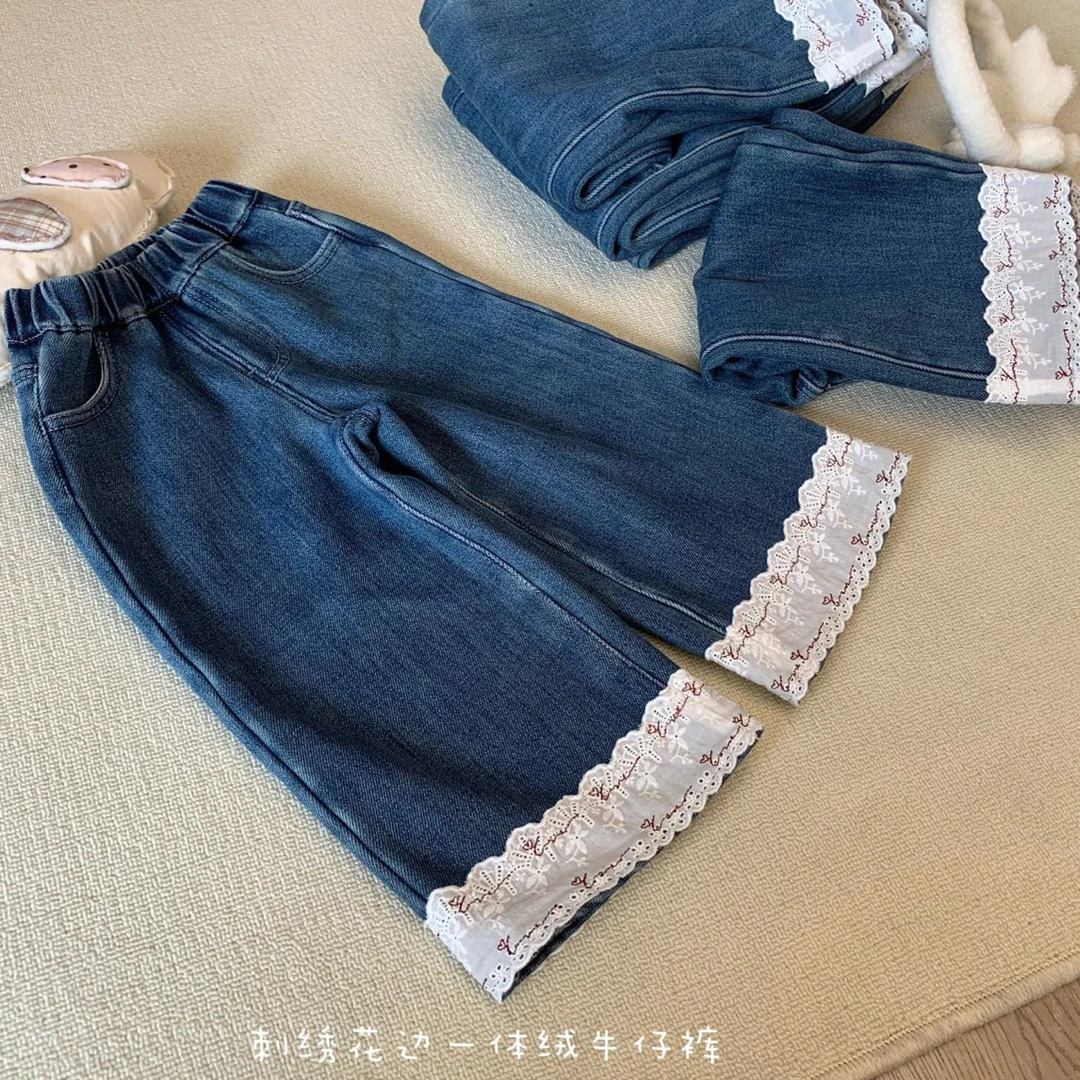 小屁股一体绒牛仔裤25冬季新款女宝宝儿童保暖舒适百搭洋气直筒裤