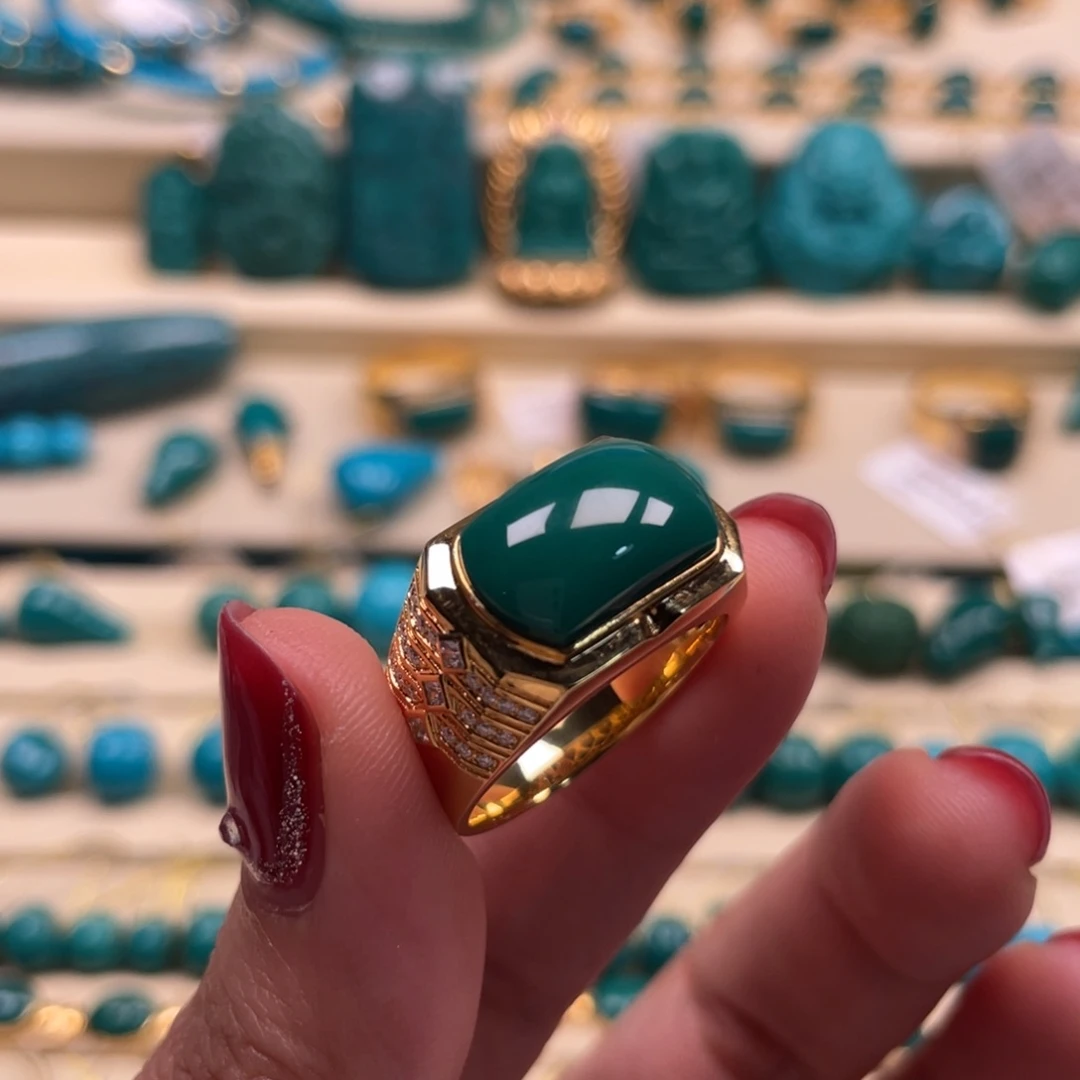 18K金镶嵌绿松石珠宝奇石大****修