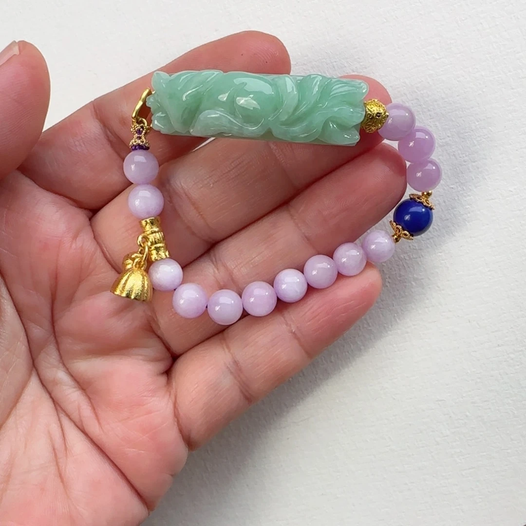 翡翠颈饰未镶嵌仿古