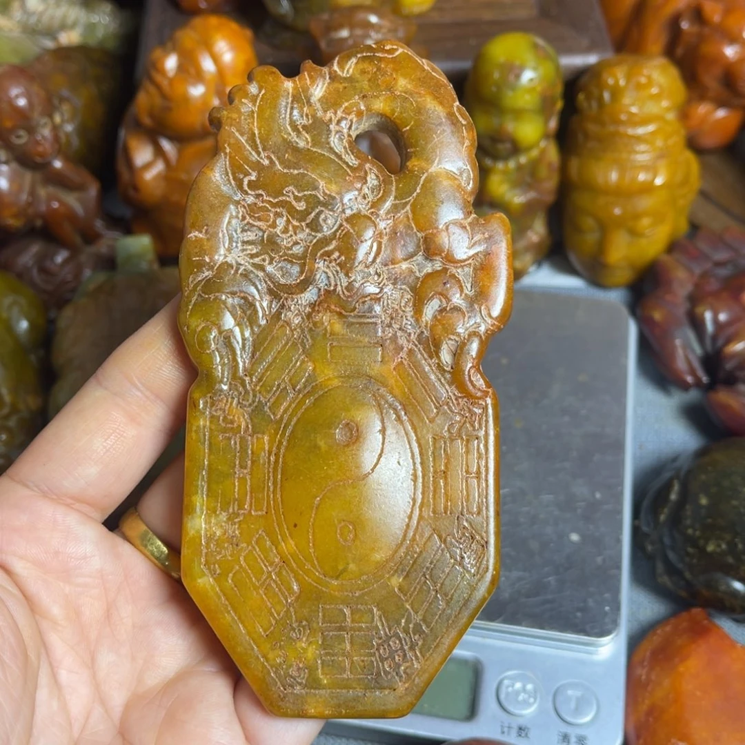 蛇纹石玉合金颈饰