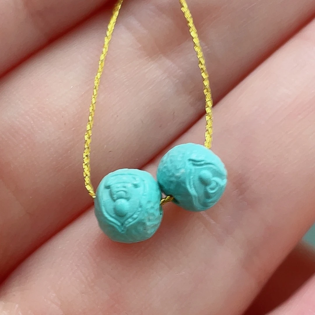 绿松石未镶嵌颈饰