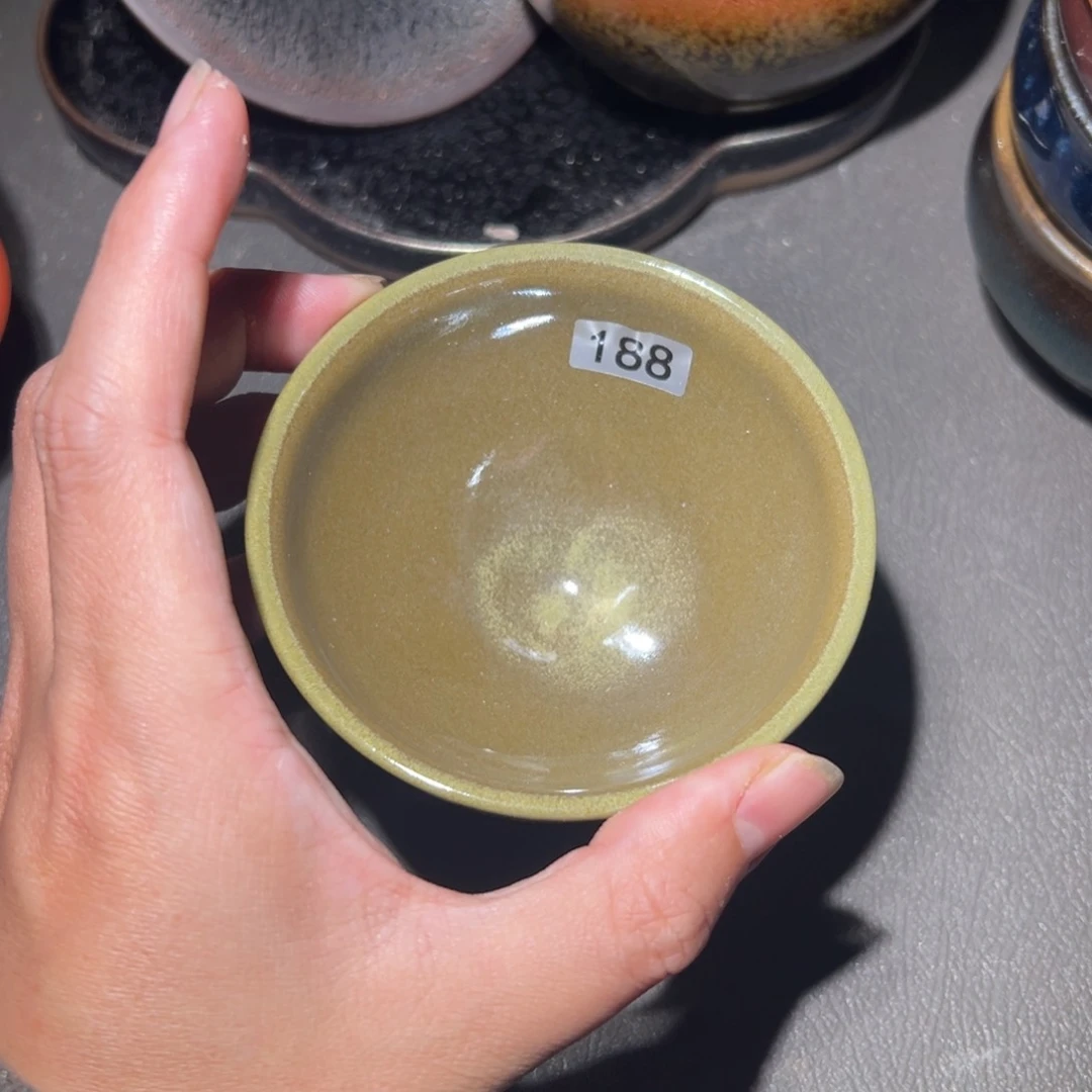 茶盏你就这样把我们之间不一样