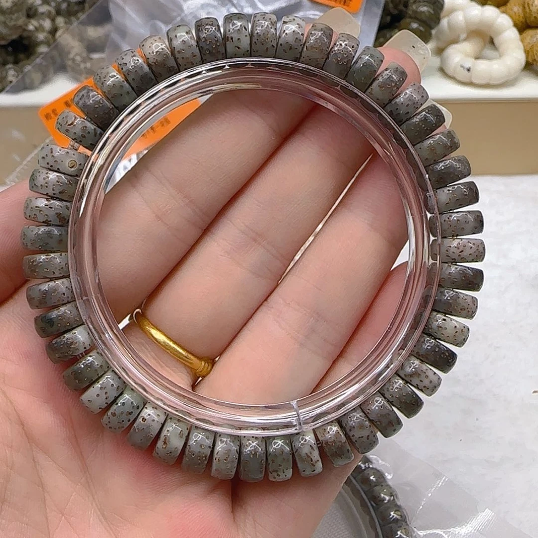 星月菩提手串12传说黑星月菩提94片片单圈