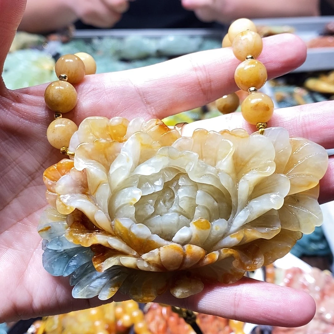 未镶嵌岫玉毛衣链爱****朵