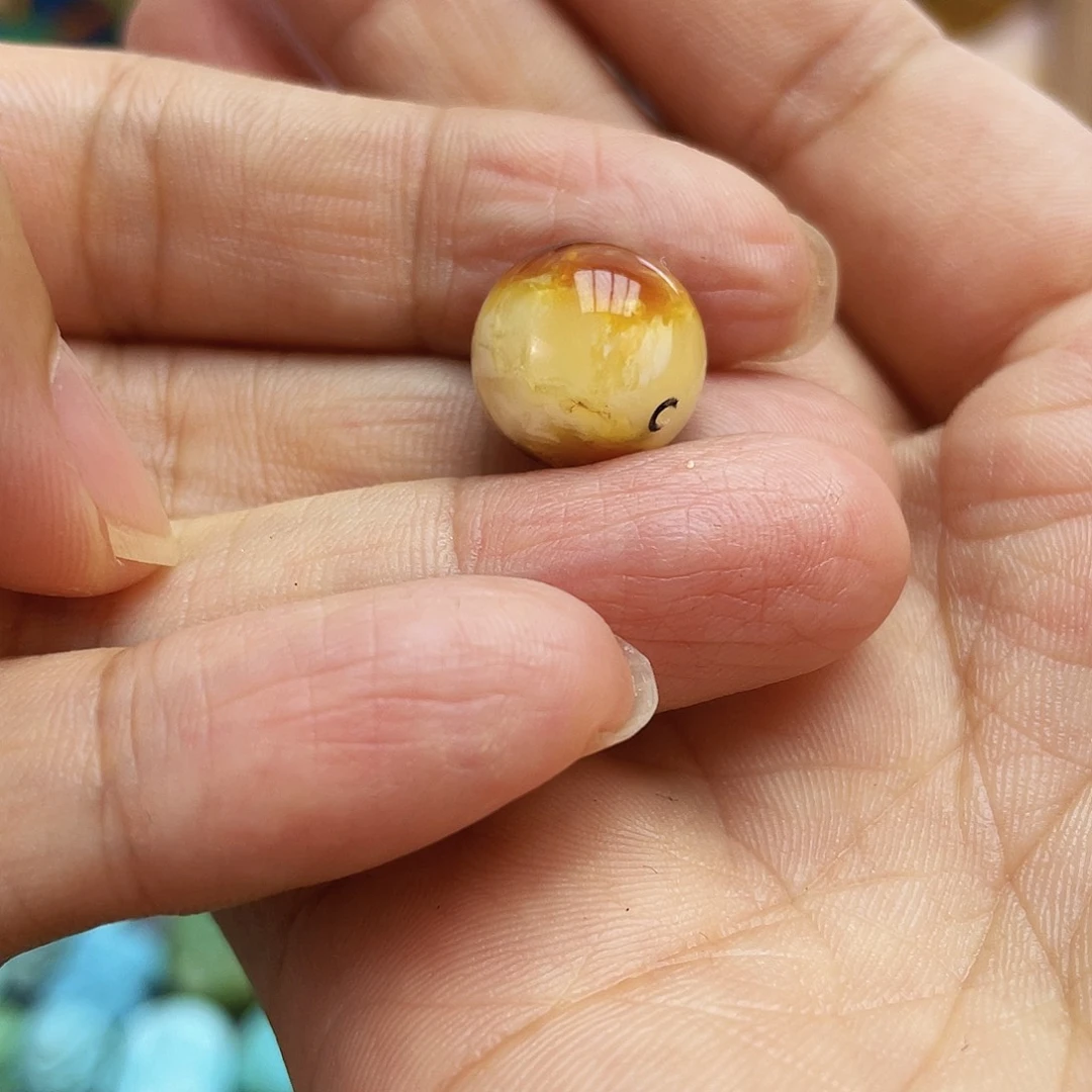 蜜蜡吊坠(不含链)未镶嵌