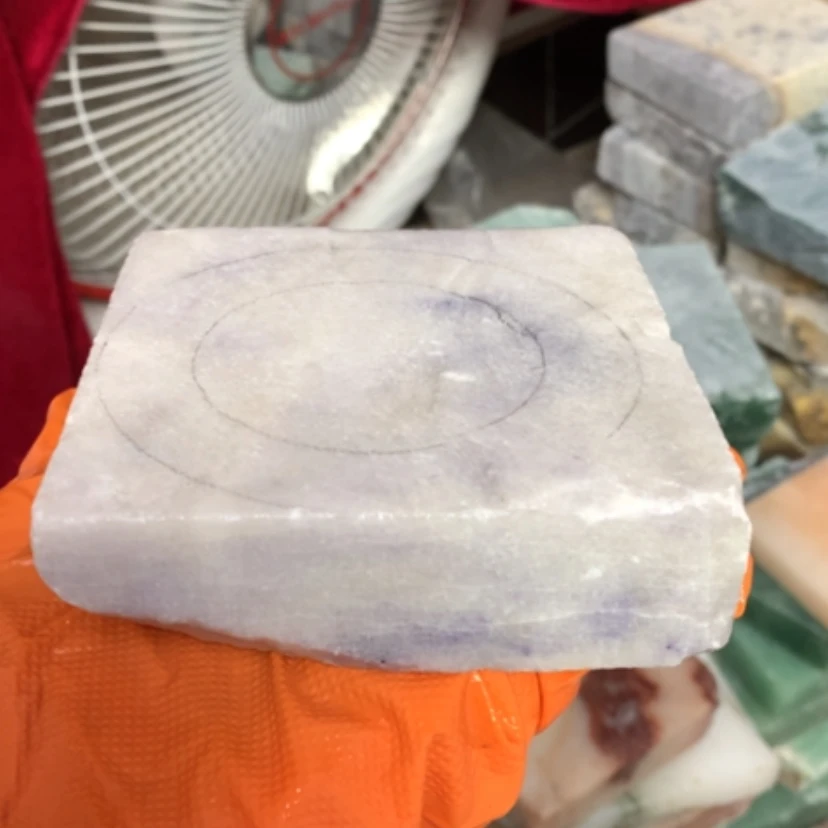 【闪购商品】未镶嵌手镯石英岩玉紫白