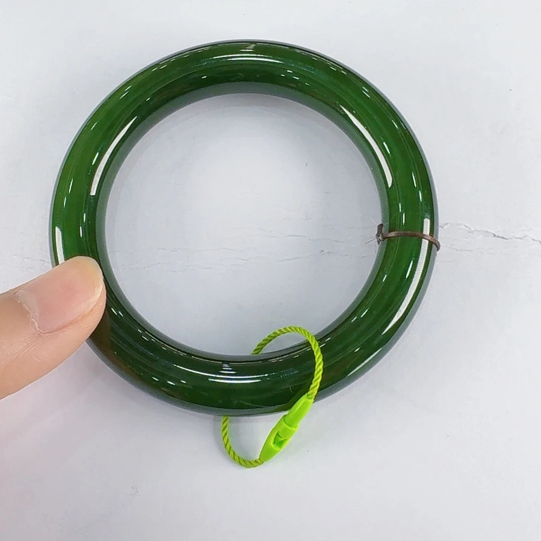 *****和田玉（碧玉）手镯未镶嵌