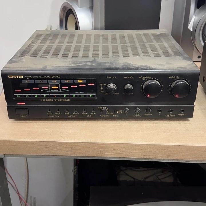 曾***美8新BMB故障机运费自理