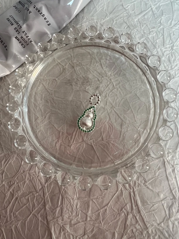 吊坠925银合成锆石 精工长时尚拉丝葫芦双面绿色合成锆石银吊坠