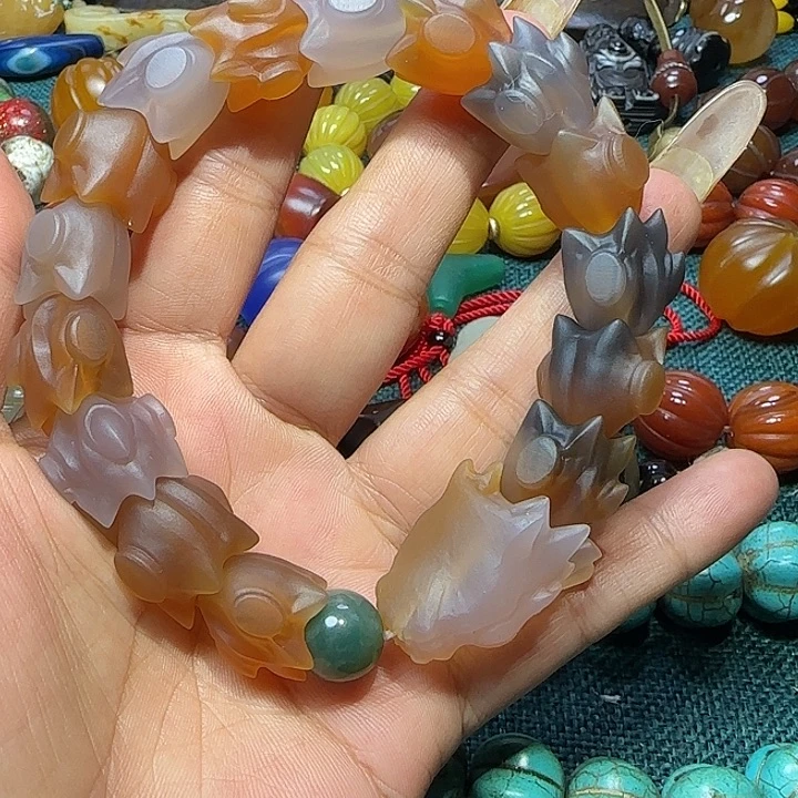 未镶嵌颈饰玛瑙/玉髓