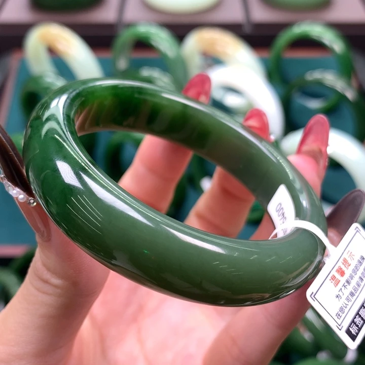 未镶嵌手镯和田玉（碧玉）5253