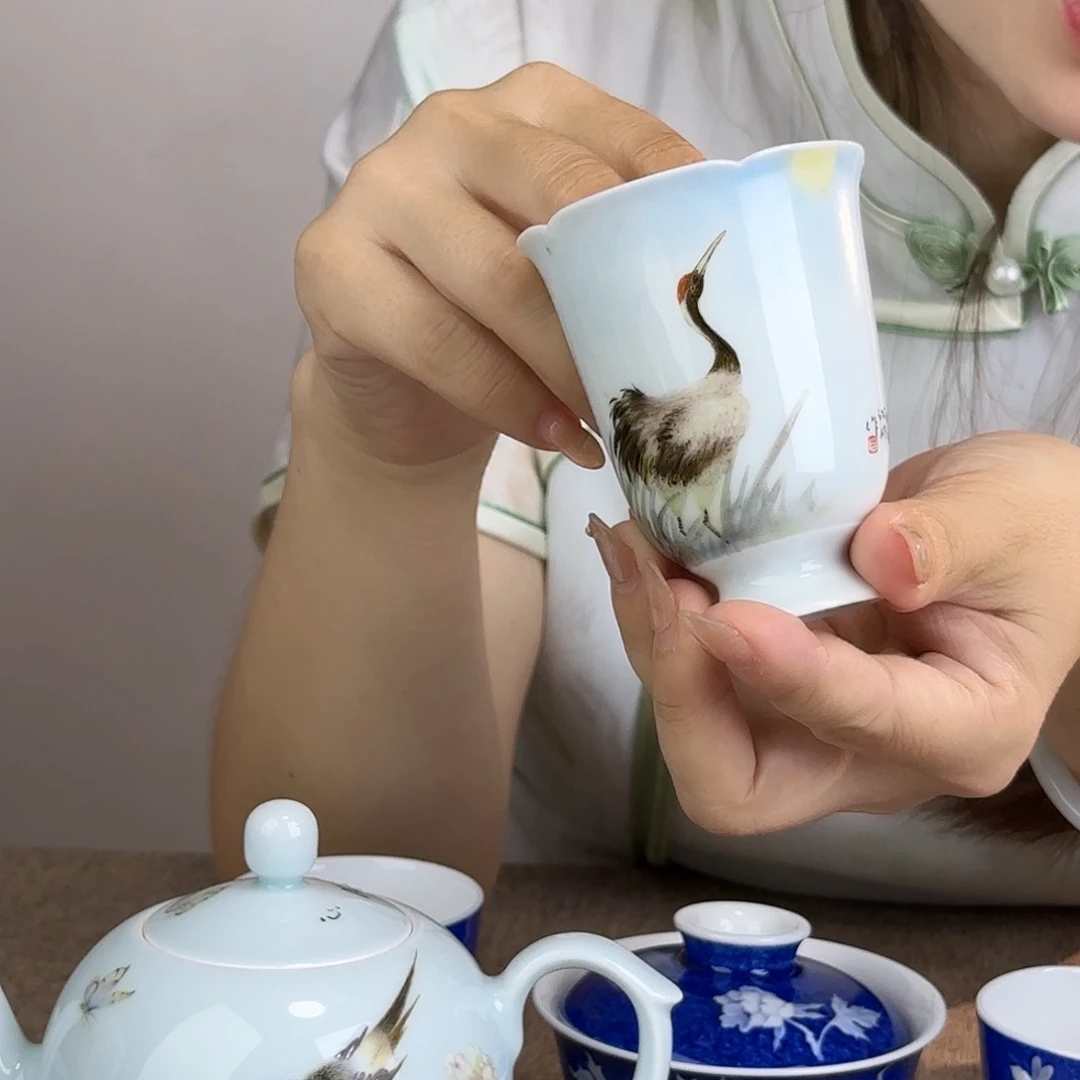 瓷片精品手绘摆件主人杯