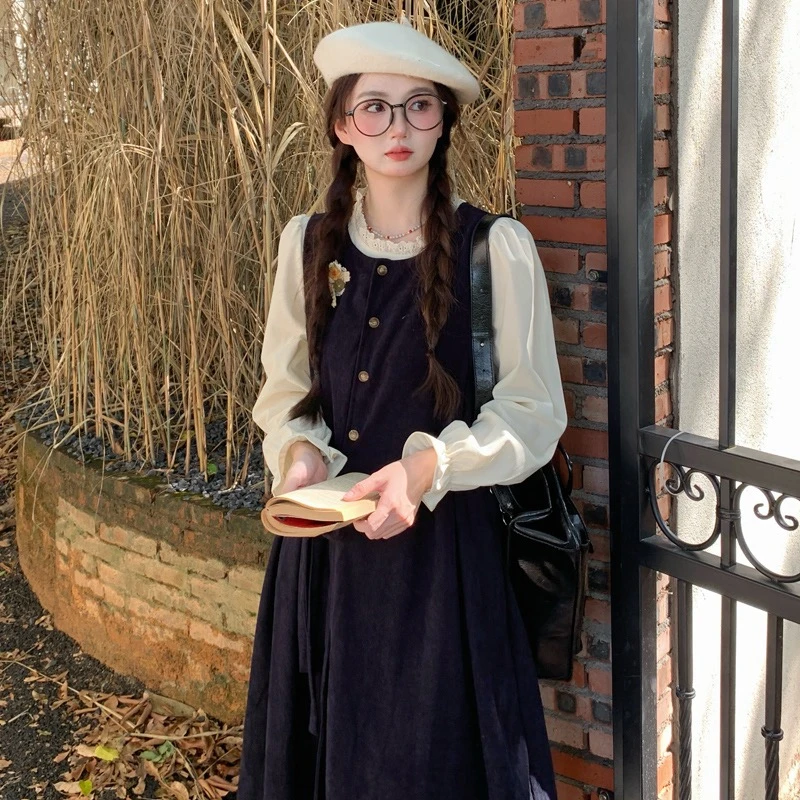 X3354#【9.18-72H】孕妇叠穿背心连衣裙孕妇秋设计感系带宽松显瘦裙