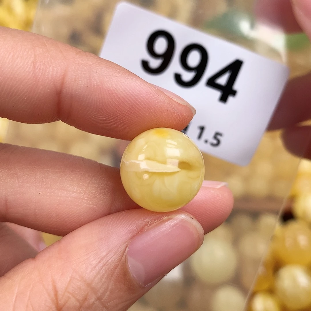 未镶嵌琥珀珠宝奇石15.2