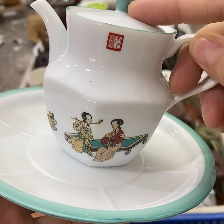 陶瓷艺术品及陶瓷制品