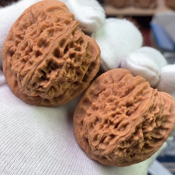 文玩核桃吊坠39全品货头四世同堂天残对歪南疆石