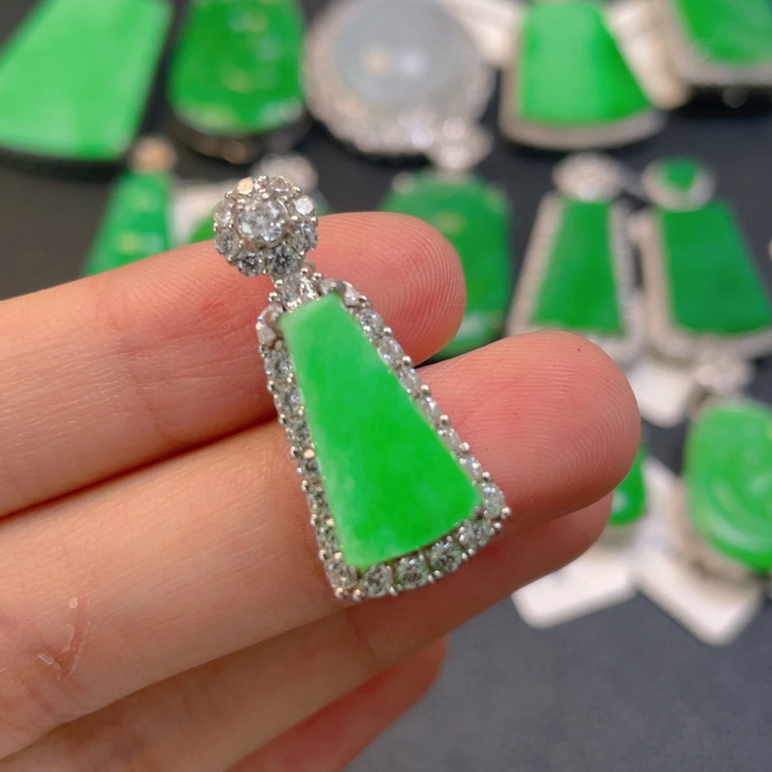 翡翠银S925镶嵌颈饰