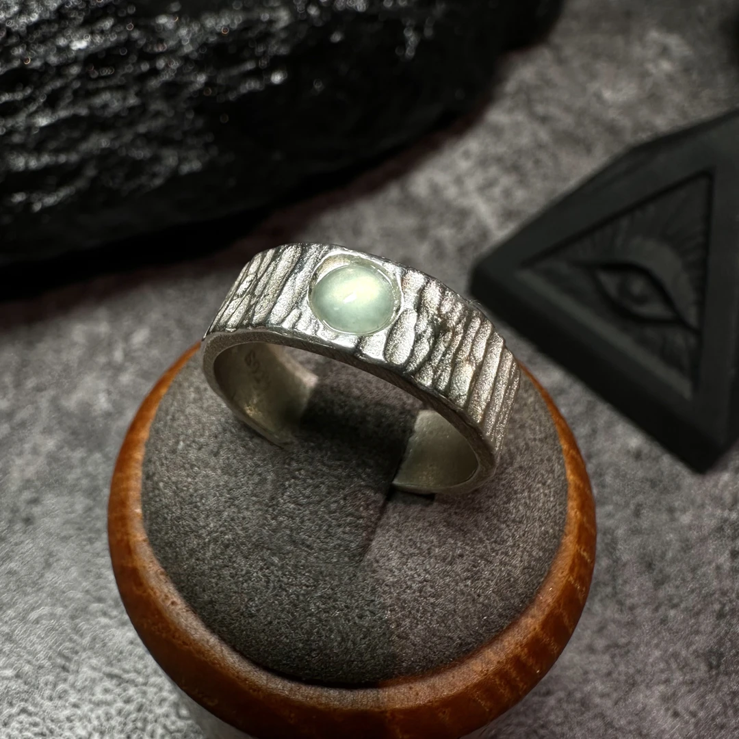 谜团 Mystery 高冰白银戒指 不议价 天然缅甸翡翠 贡山商店