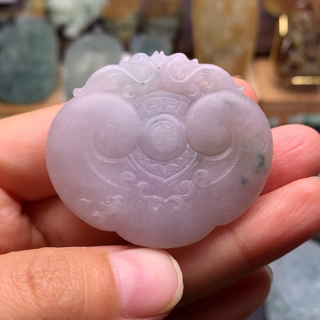 定制翡翠未镶嵌如意