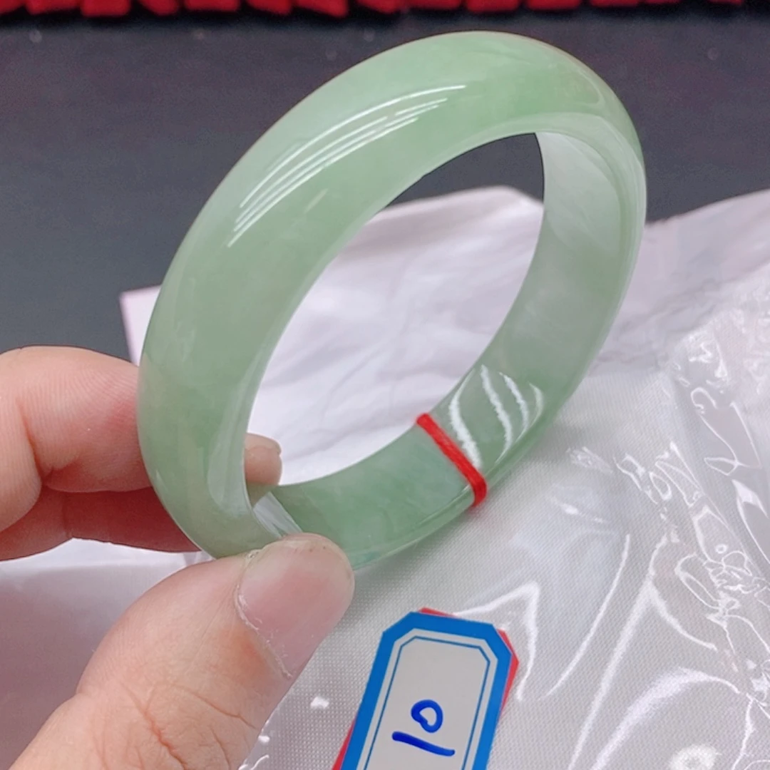 非金属翡手镯1000000