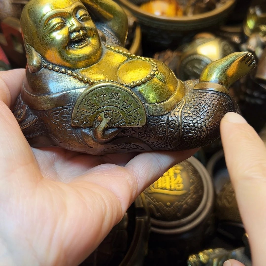 精美铜器工艺品等