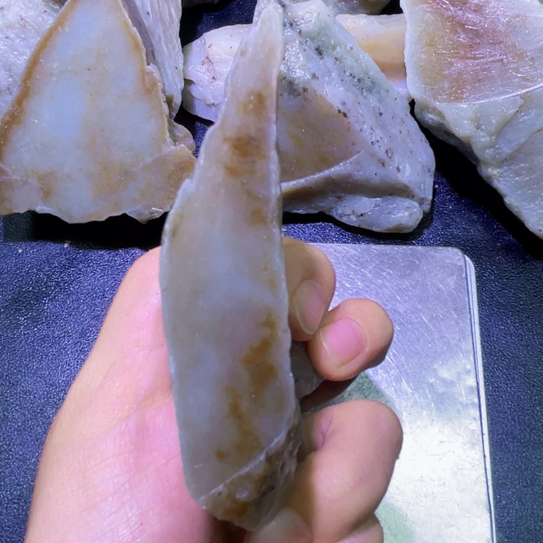 未镶嵌和田玉珠宝半成品