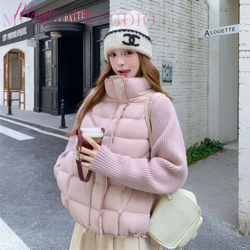 名缕粉色甜美减龄针织袖拼接立领鸭绒羽绒服女冬新款小个子羽绒服