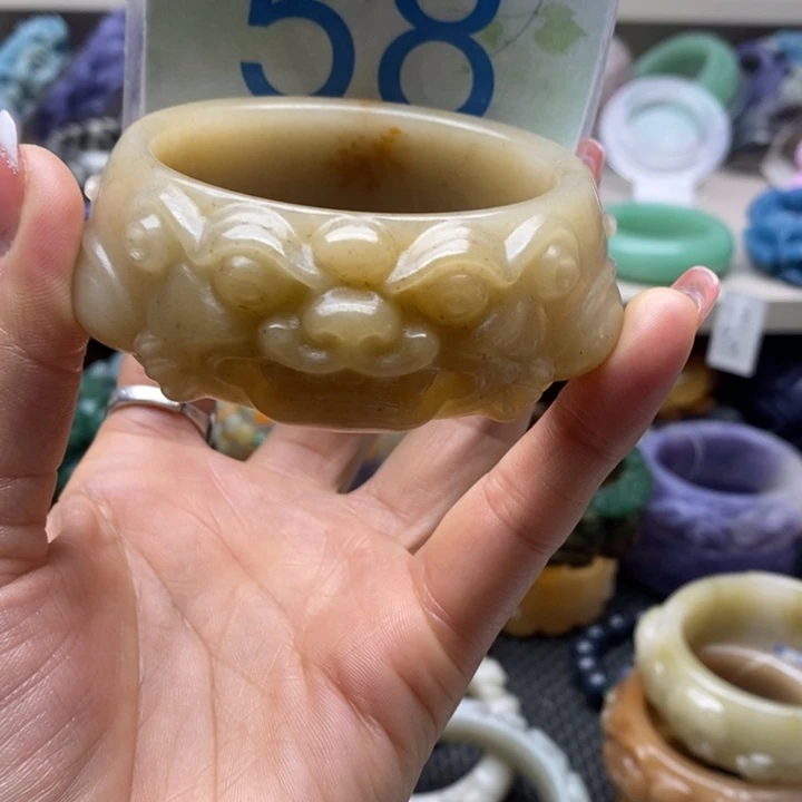 合金手镯石英岩玉