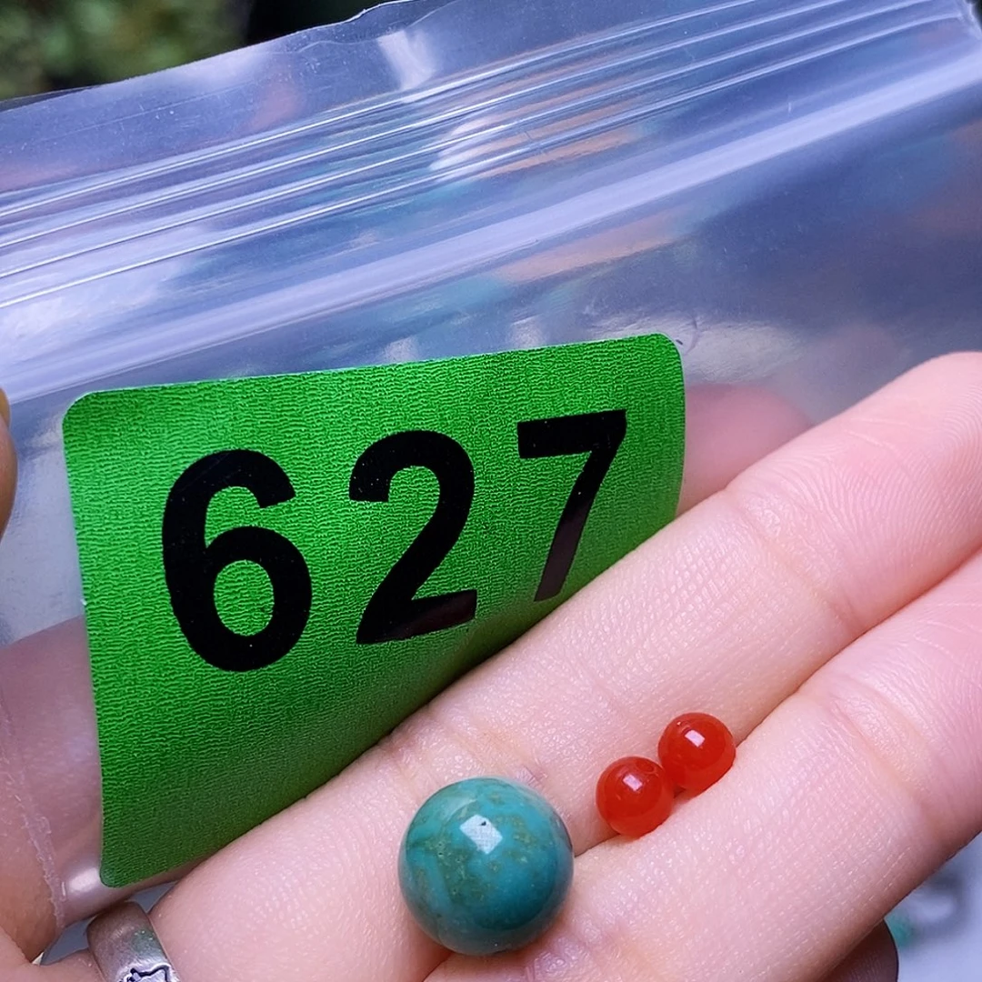 未镶嵌南红玛瑙珠宝奇石