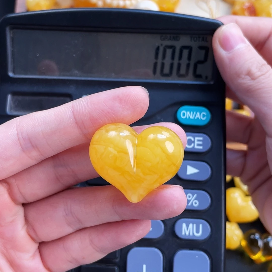 J***S琥珀未镶嵌珠宝奇石