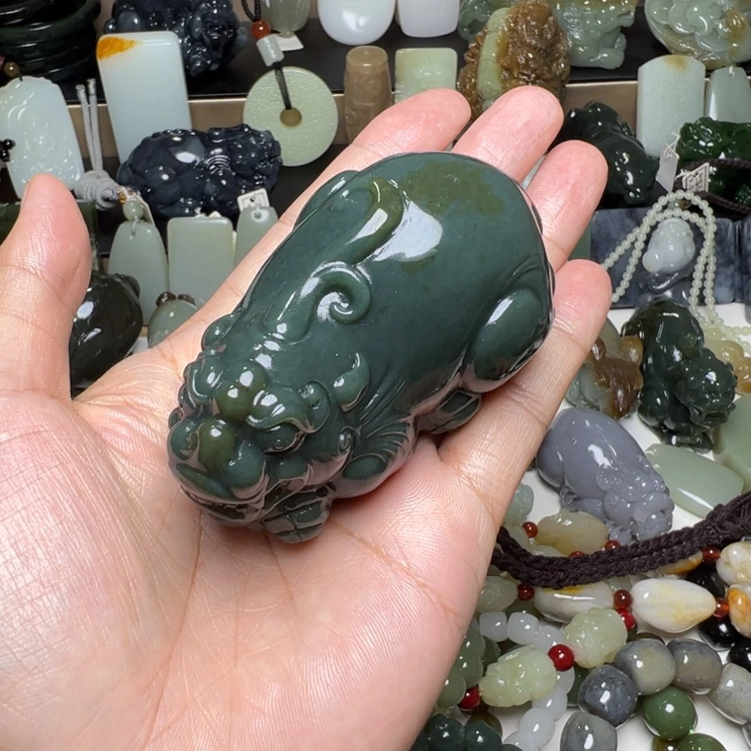 未镶嵌和田玉把件