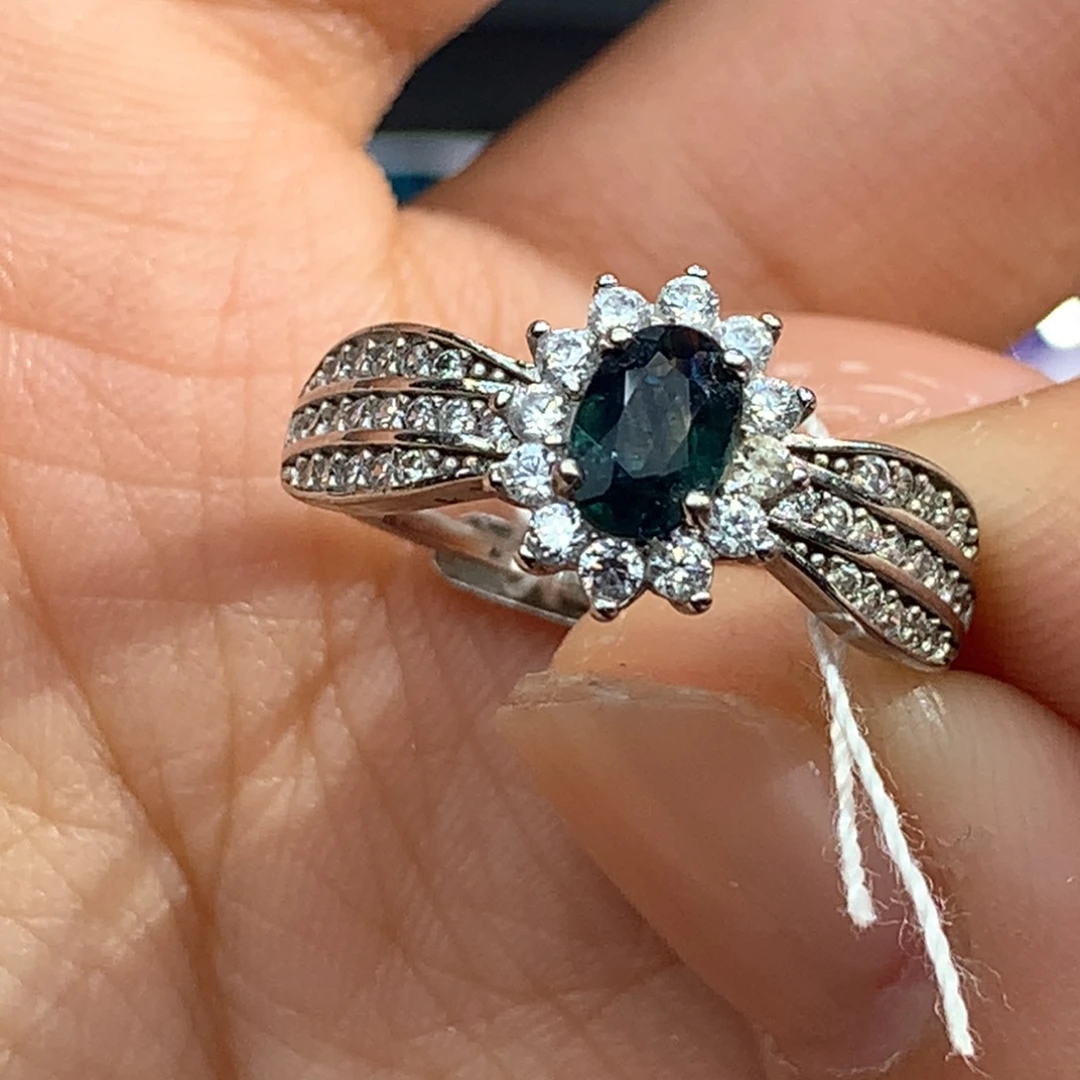 银S925镶嵌戒指蓝宝石