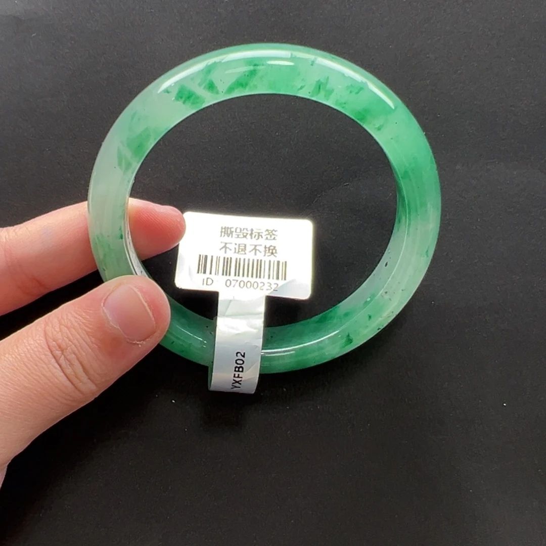 石英质玉未镶嵌手镯+小涵57.8