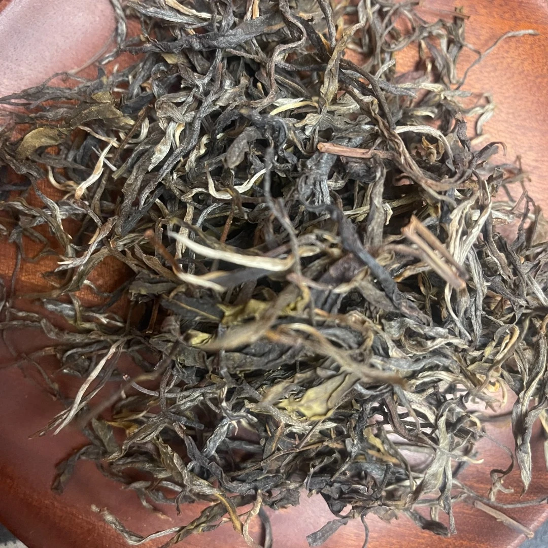 云南姑娘的茶  2024卫东古树生茶 云南普洱茶100g