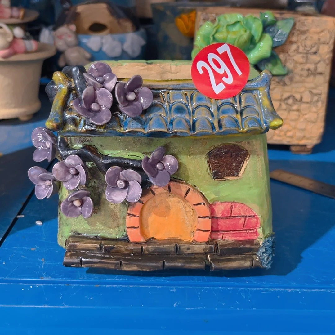 微瑕297 号陶然花盆厂家直销。