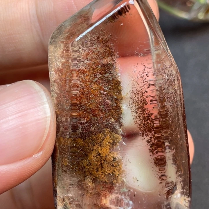 水晶颈饰未镶嵌往***丁