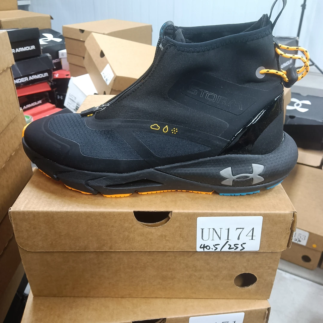 断码运动鞋-安德玛-UN174