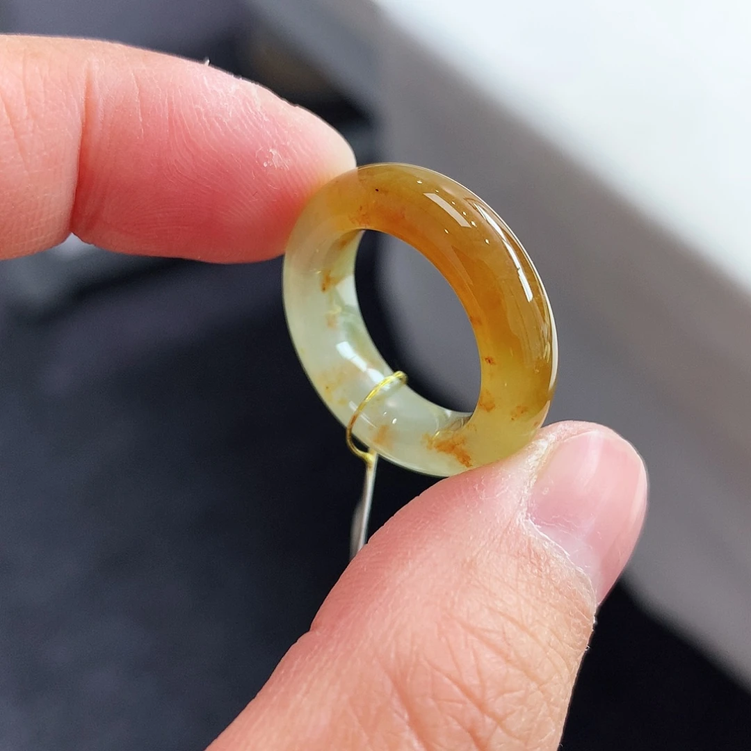 翡翠未镶嵌戒指11号